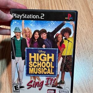 PlayStation 2 High School‎ Musical sing it!